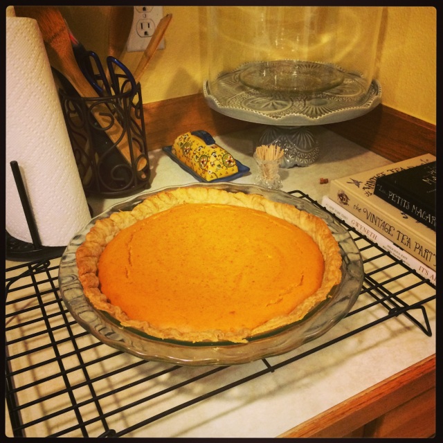 My accidentally sugar-free pie. It looks quite pretty and like it would taste perfect, but I sure fooled everyone...